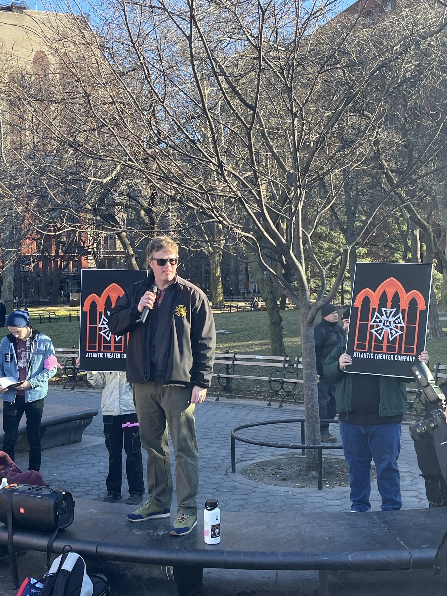 Dan Little, International Representative for the IATSE, addresses the crowd at an off-Broadway organizing rally.